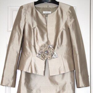 ESCADA Dupioni Silk 2pc Suit Jacket & Skirt Floral Rhinestone Appliqué EU 40